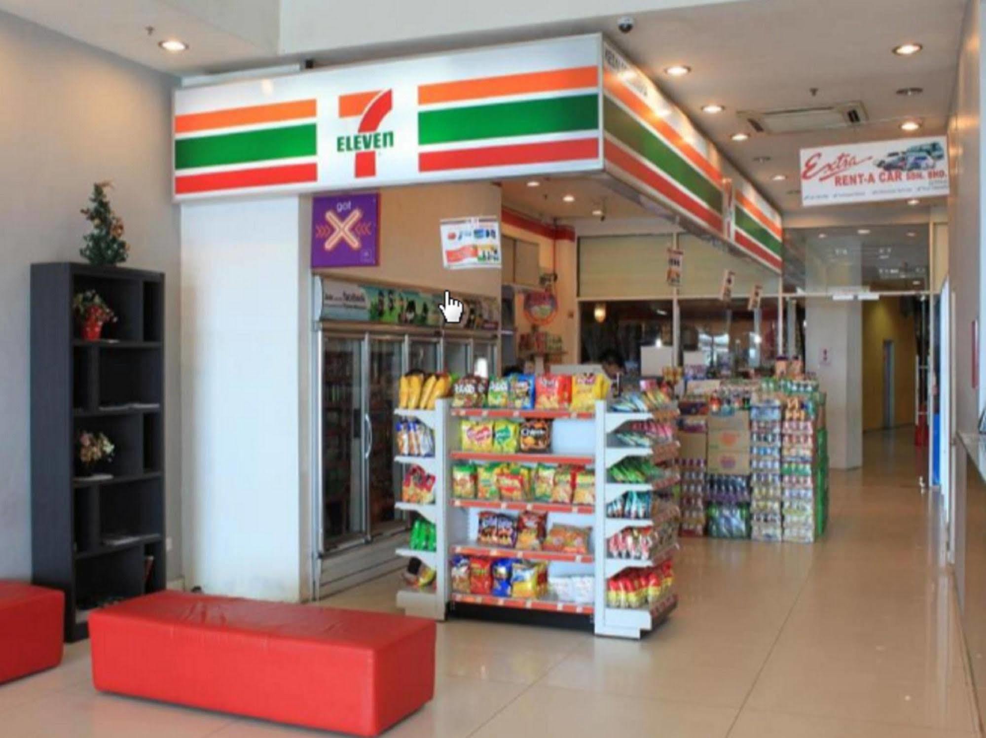 Tune Hotel - 1Borneo Kota Kinabalu Eksteriør billede