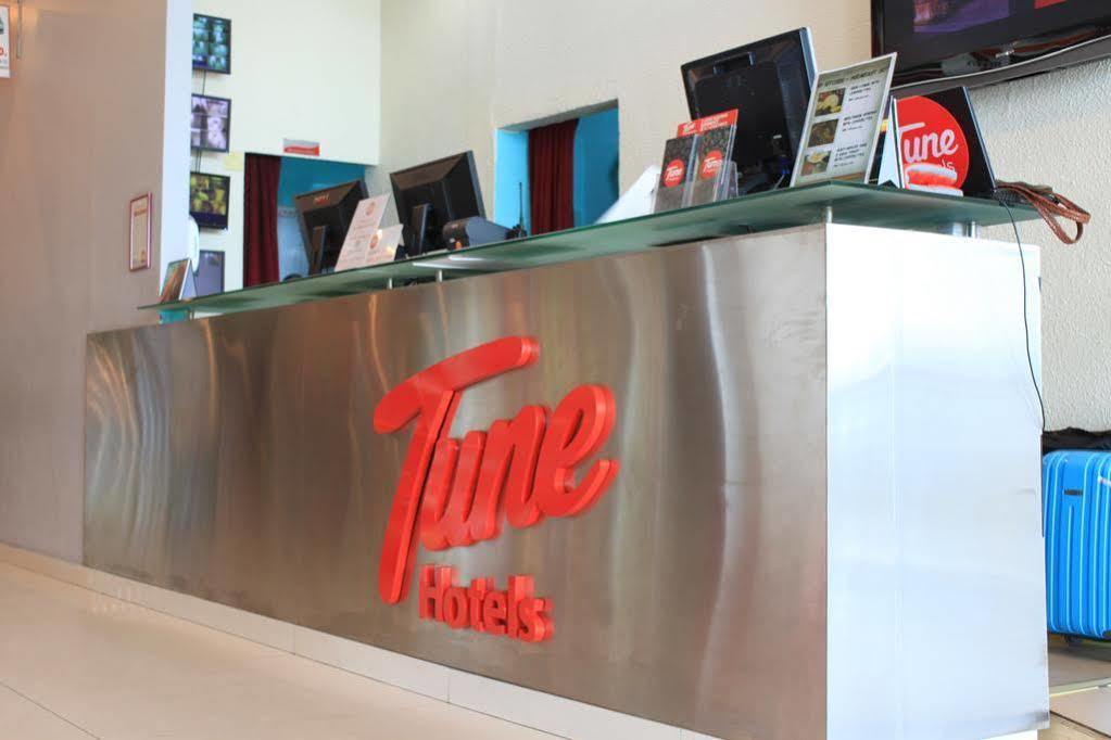 Tune Hotel - 1Borneo Kota Kinabalu Eksteriør billede